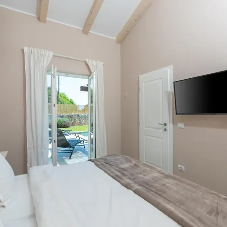 Ofelia - Near Rovinj Villa