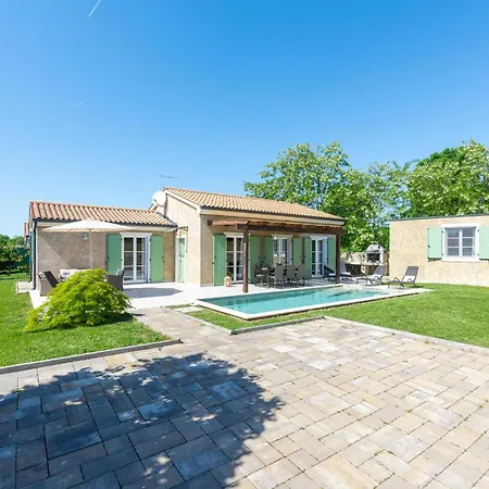 Ofelia - Near Rovinj Villa Kurili
